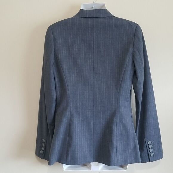 Banana Republic Gray Pinstripe Blazer Sz 2 - Picture 7 of 10